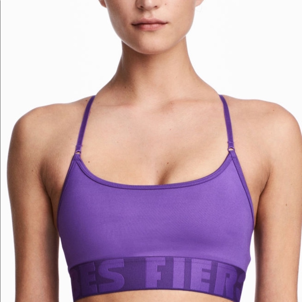SOLD‼️Brand New Sports Bra